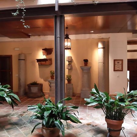 Apartamentos Nuncio Viejo Толедо Екстер'єр фото