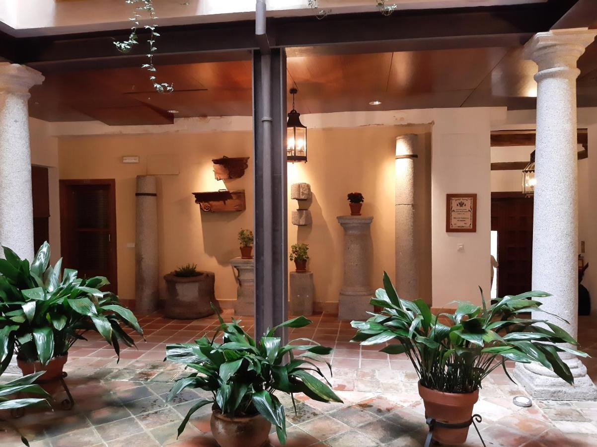 Apartamentos Nuncio Viejo Толедо Екстер'єр фото